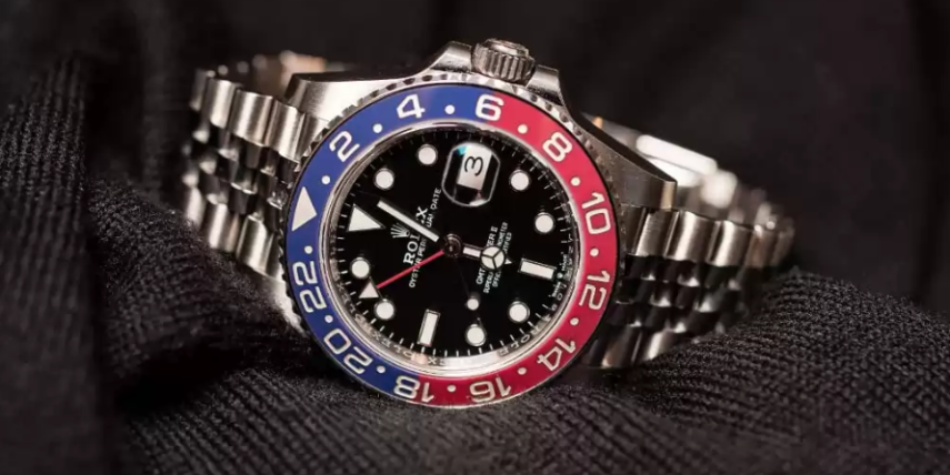 Replica Rolex GMT-Master II “Pepsi” vs TAG Heuer Carrera Heuer 02